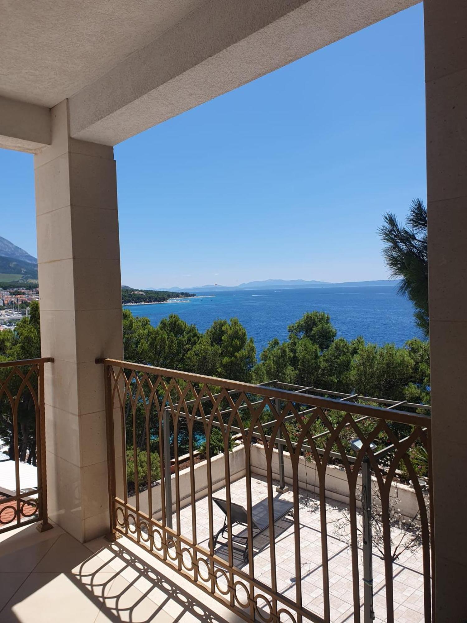 Inas Place Baška Voda Eksteriør bilde
